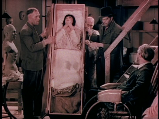 Mystery of the Wax Museum 1933 vs House of