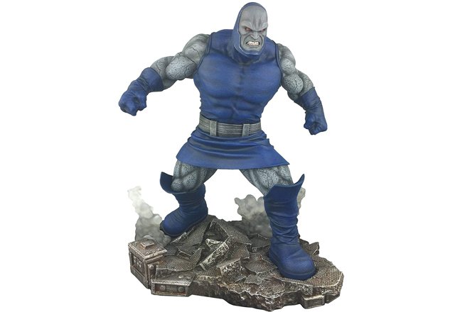 1595981766 234 Sideshow Con McFarlane Batman et plus encore