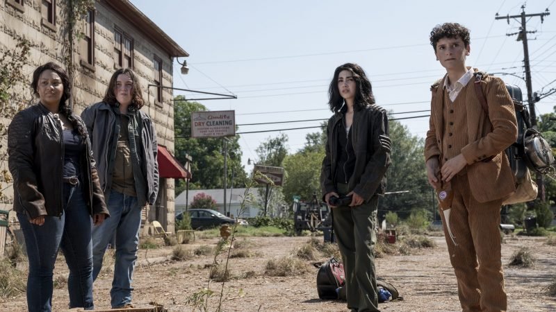 World Beyond Sneak Peek taquine la premiere d39octobre