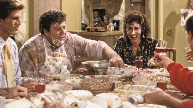 1606441137 776 Les 10 meilleurs episodes de Thanksgiving de la television