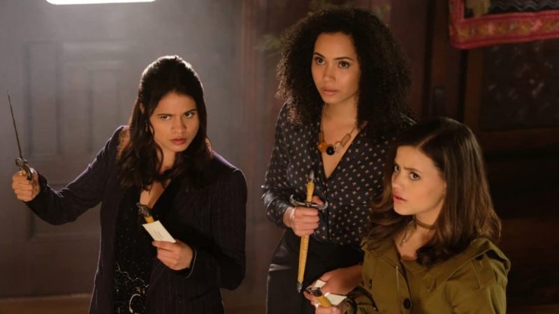 Charmed Season 3 arrete temporairement la production a Vancouver