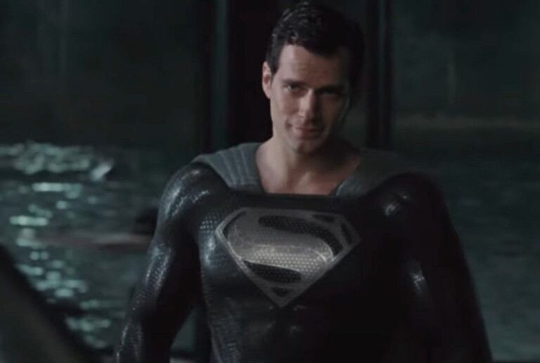 Le nouveau teaser de la Justice League de Zack Snyder propose un Superman en costume noir