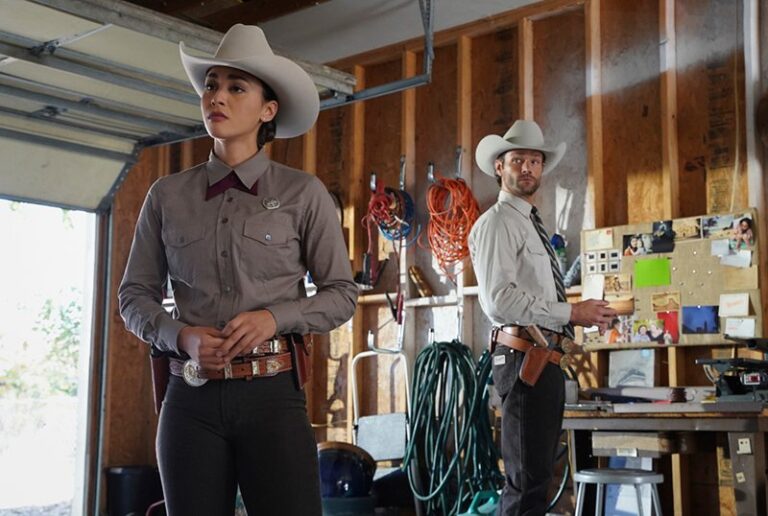 The CW&rsquo;s Walker 1.04 Promo & Photos: Don&rsquo;t Fence Me In