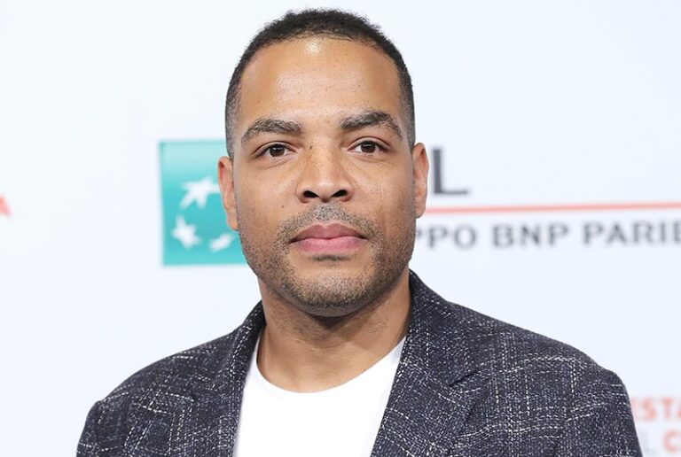 Le réalisateur du roi Richard, Reinaldo Marcus Green, dirige Bob Marley Biopic