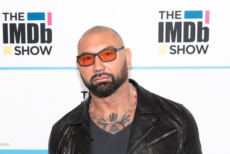 Les plus recherchés de Dave Bautista Sci-Fi Adventure Universe vont à STX