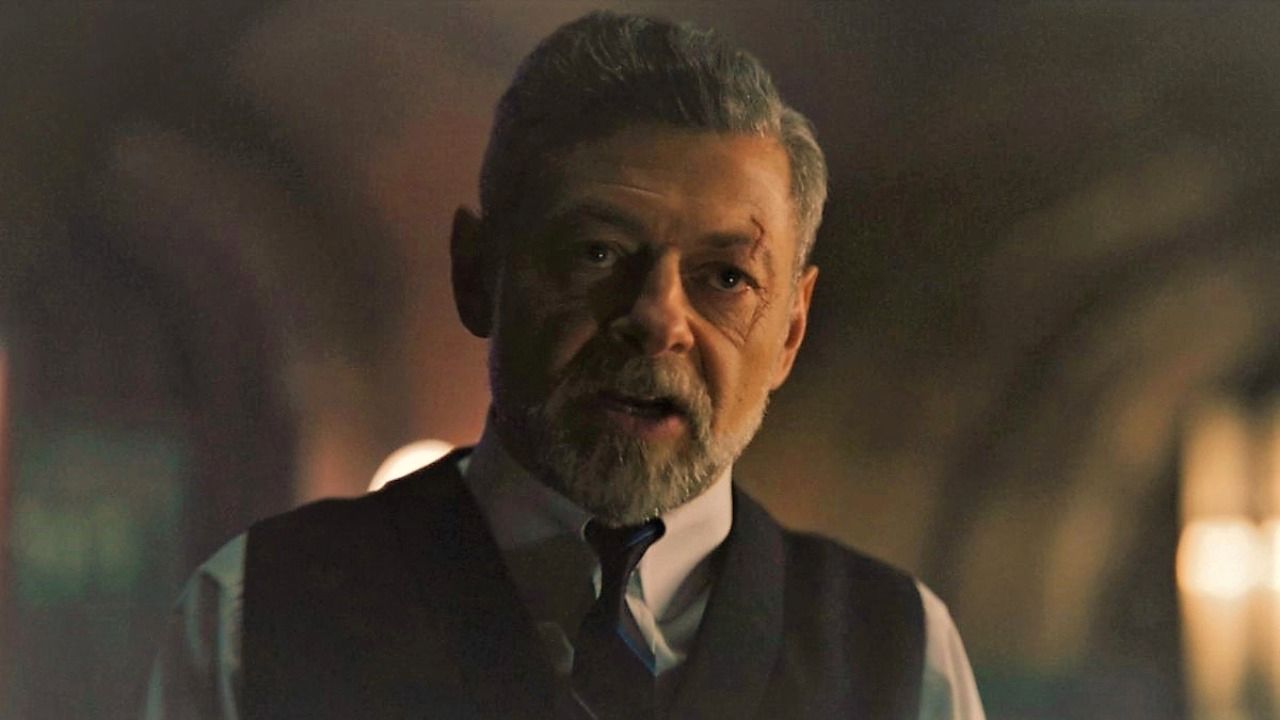 Andy Serkis de Batman met en lumiere la trame de