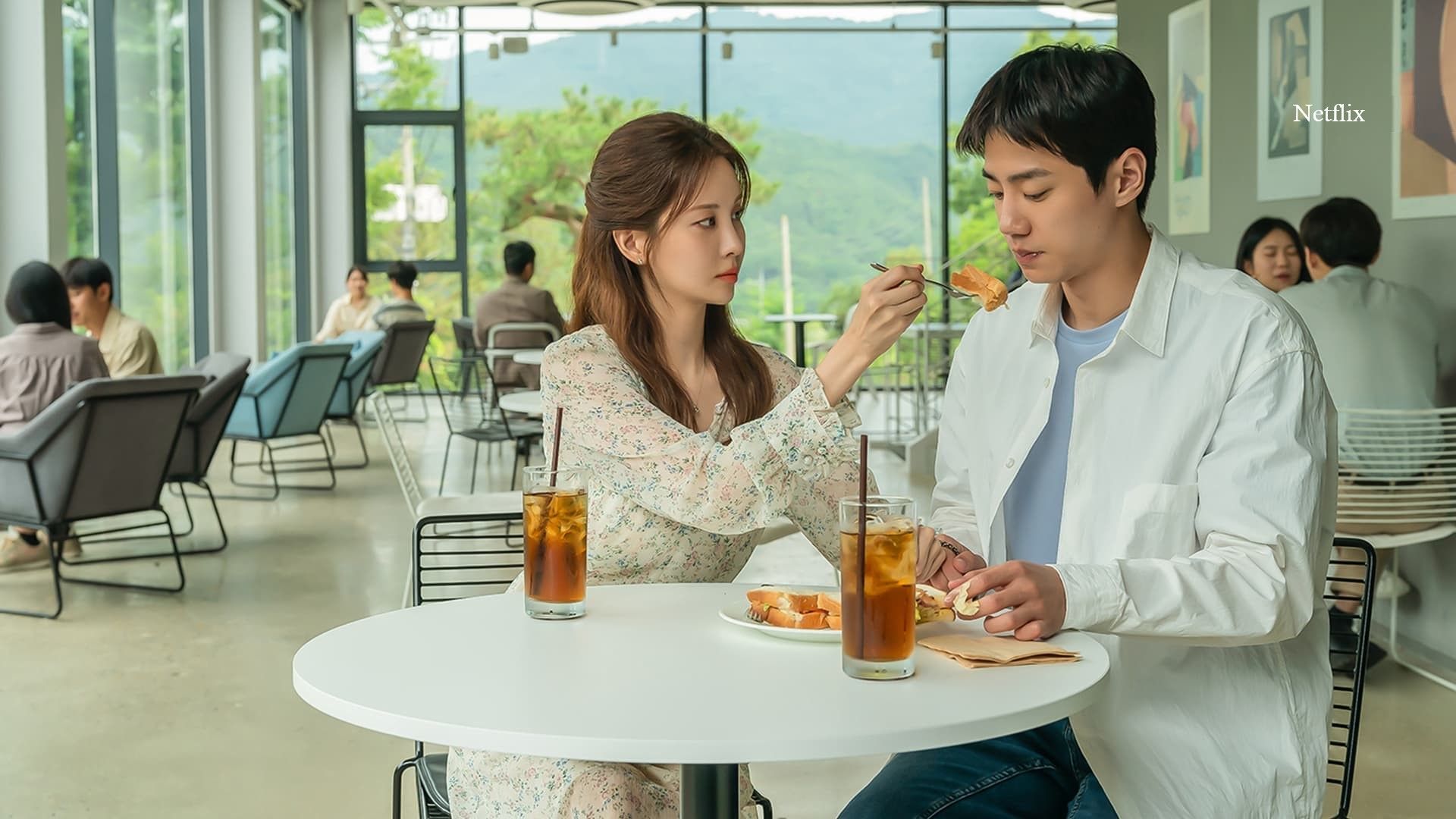 Pourquoi Love and Leashes de Netflix a trouve le succes
