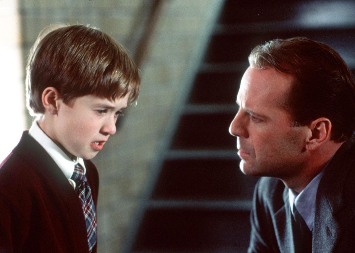 Hayley Joel Osment Sylvester Stallone et bien dautres rendent hommage