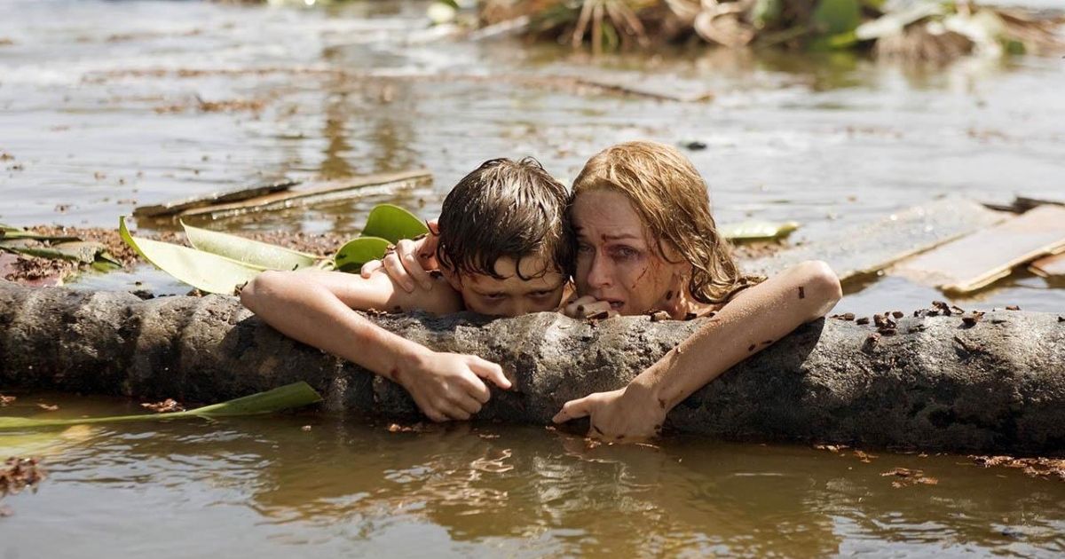 the impossible tom holland naomi watts