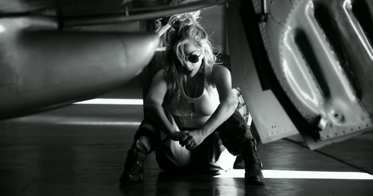 Lady Gaga devoile le clip du nouveau single de Top