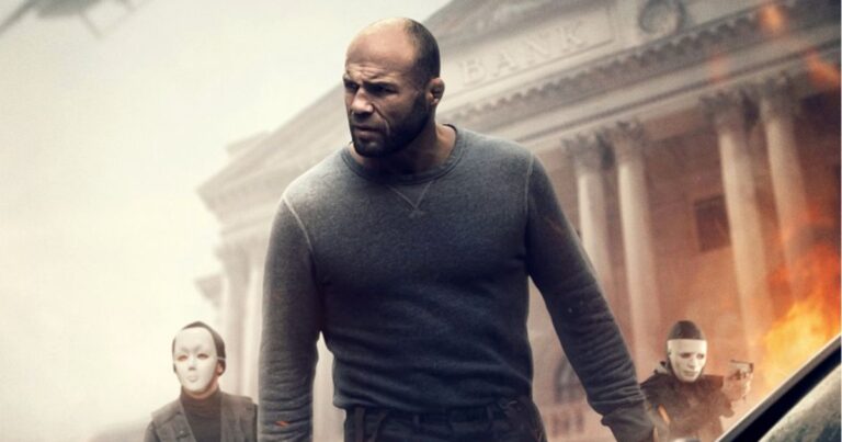 Randy Couture a une conversation passionnée dans le clip Blowback