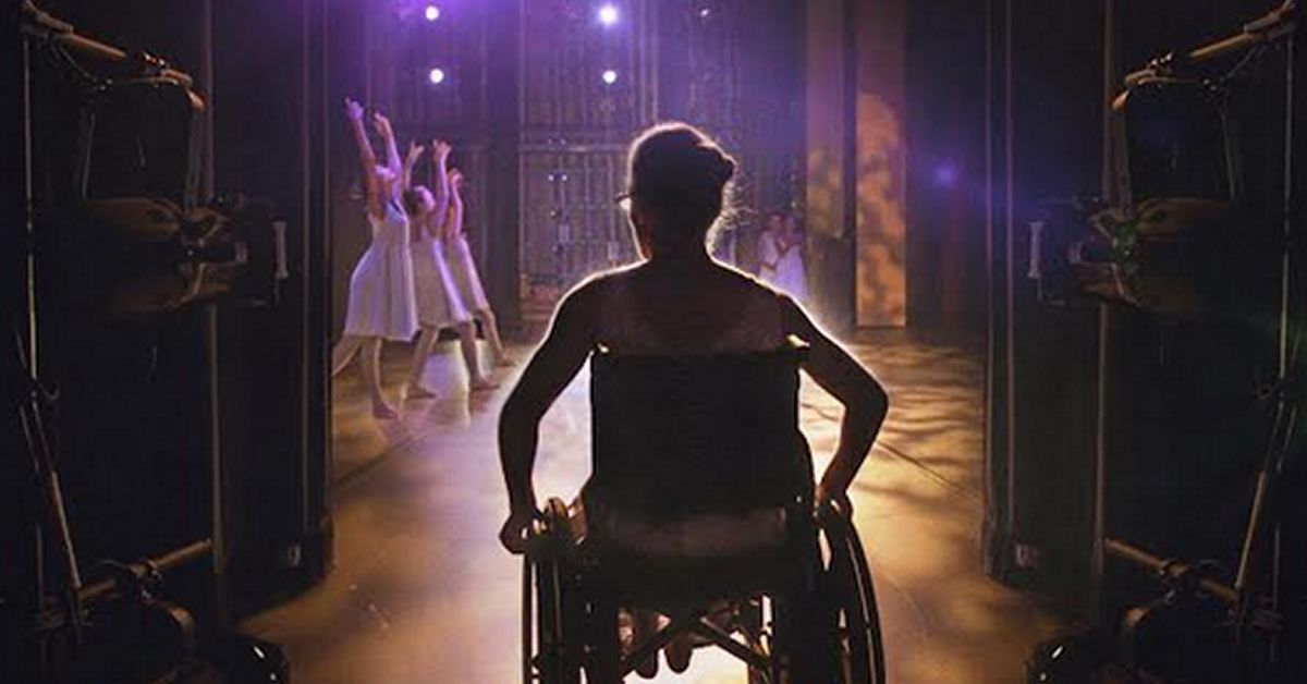Everybody Dance Twirls a la demande en octobre