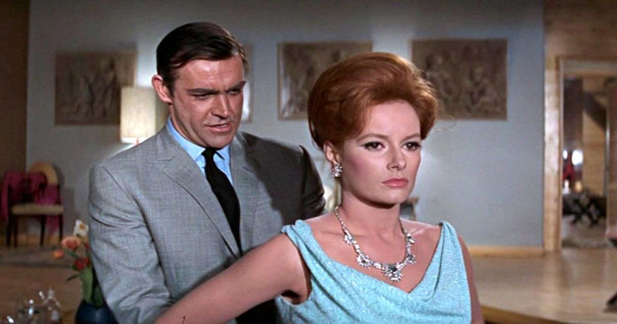 Thunderball James Bond and Fiona Volpe
