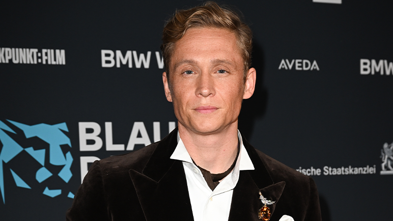 Matthias Schweighöfer sur le rôle de l'entraîneur Sven