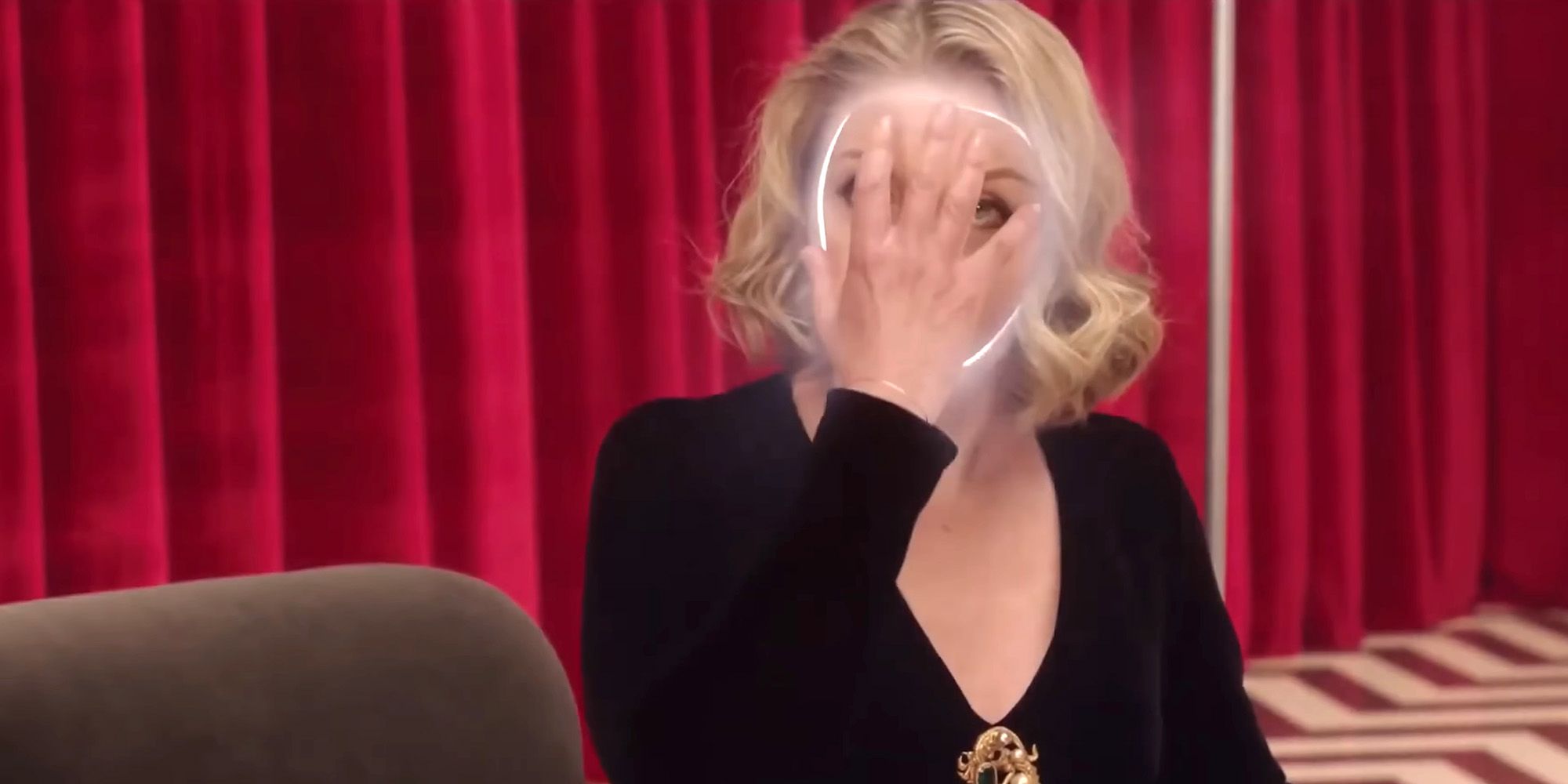 Twin Peaks SFX Corridor Crew Video