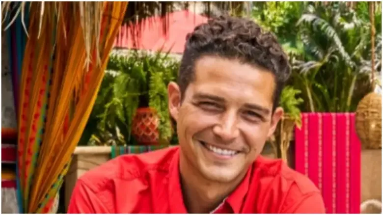 Wells Adams Bachelor in Paradise Bartender