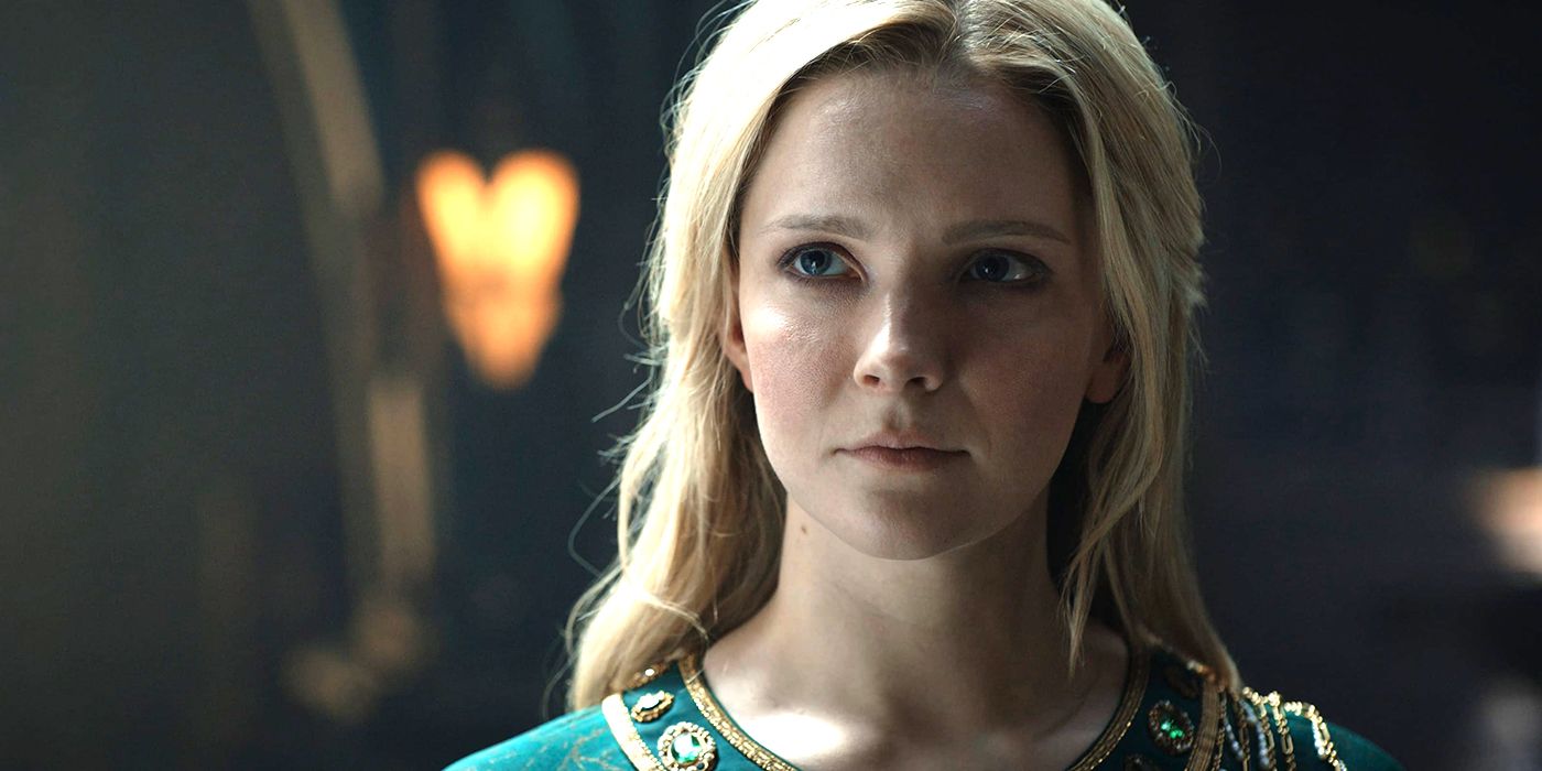 Morfydd Clark in The Lord of the Rings The RIngs of Power