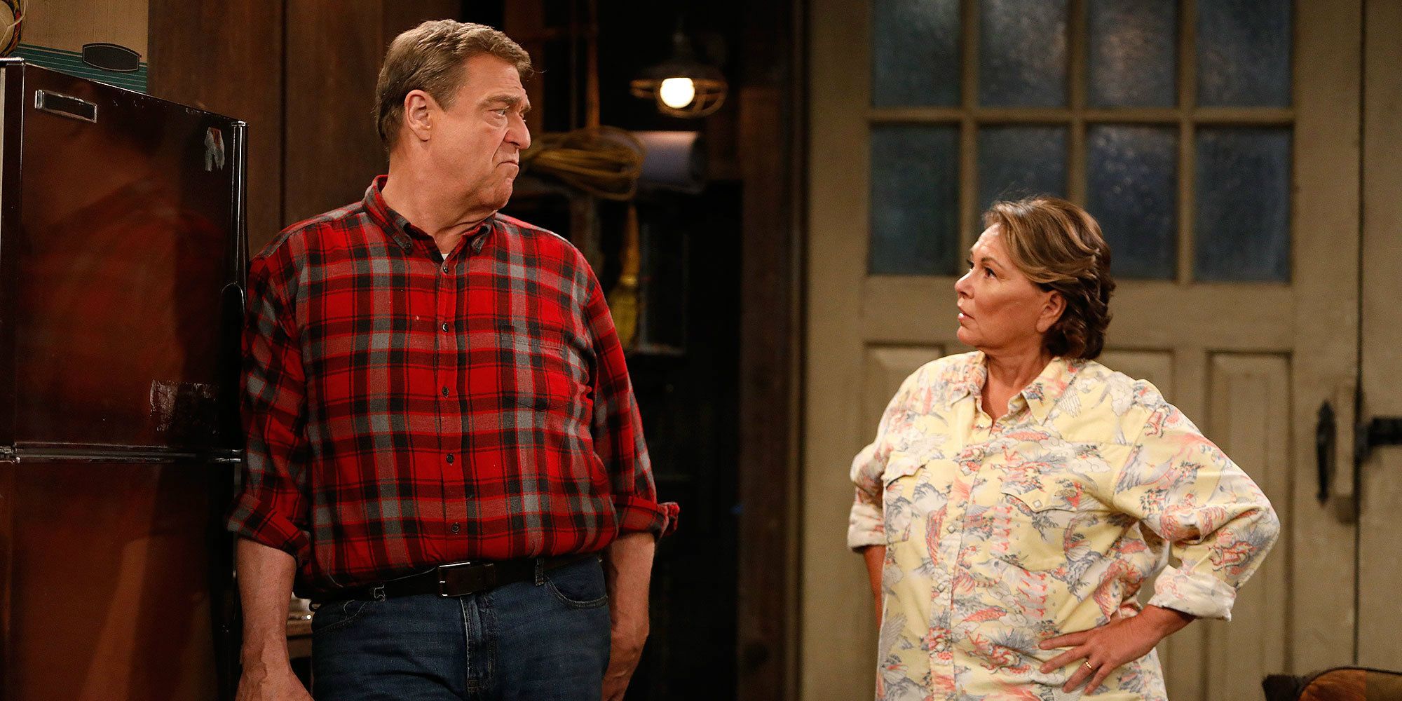 John Goodman and Roseanne Barr on Roseanne