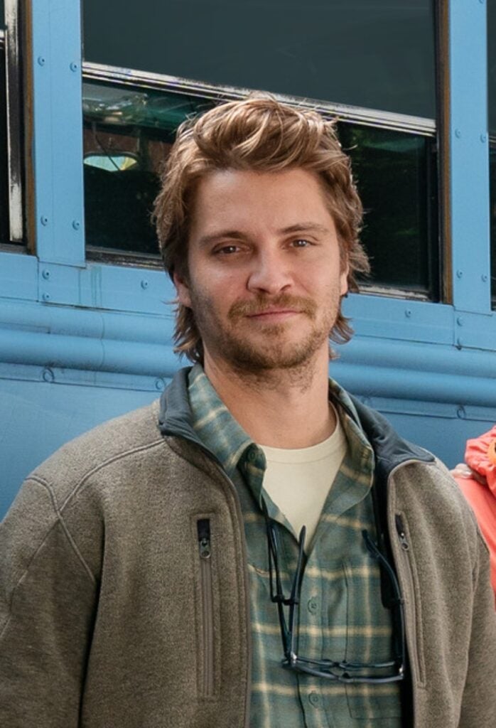 Luke Grimes joue Jake dans "Happiness for Beginners" (Netflix)