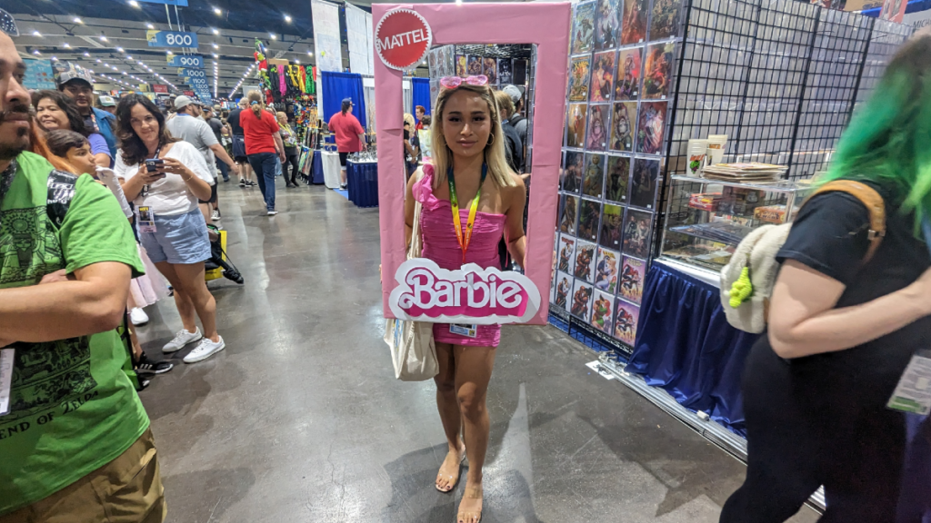 SDCC Cosplay Boîte Barbie
