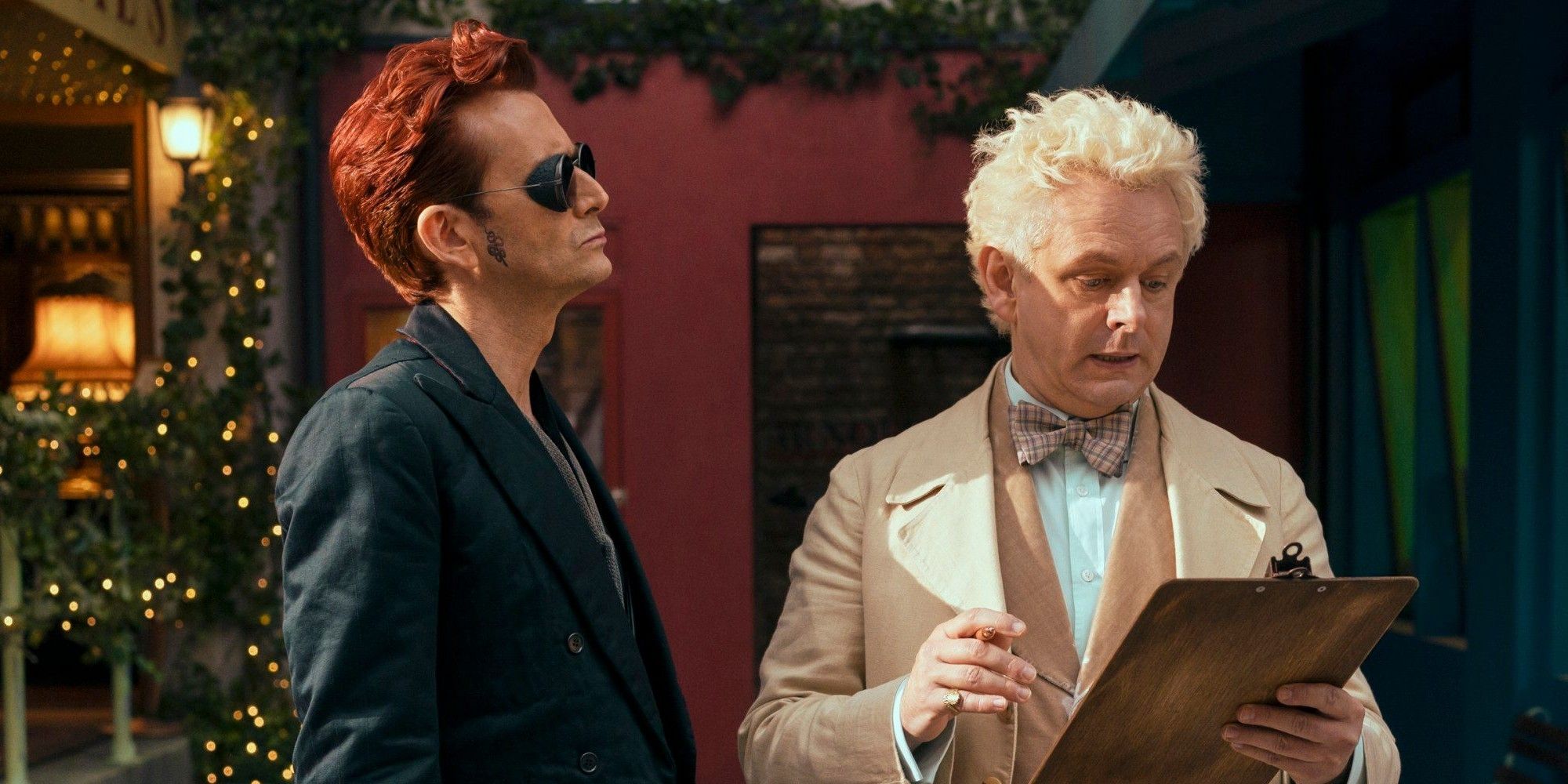 "Il serait le plus fier": Comment Good Omens Saison 2 a honoré le co-auteur original Terry Pratchett