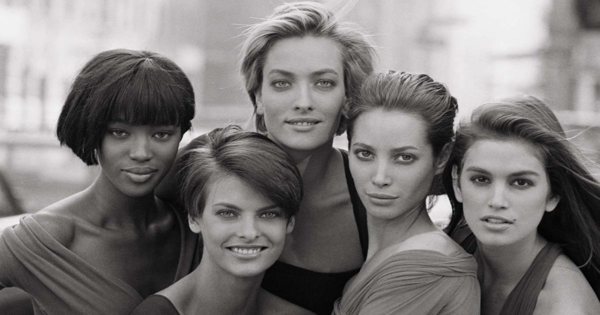 La revue des super modèles | Un regard inspirant sur les parcours de quatre modèles emblématiques
