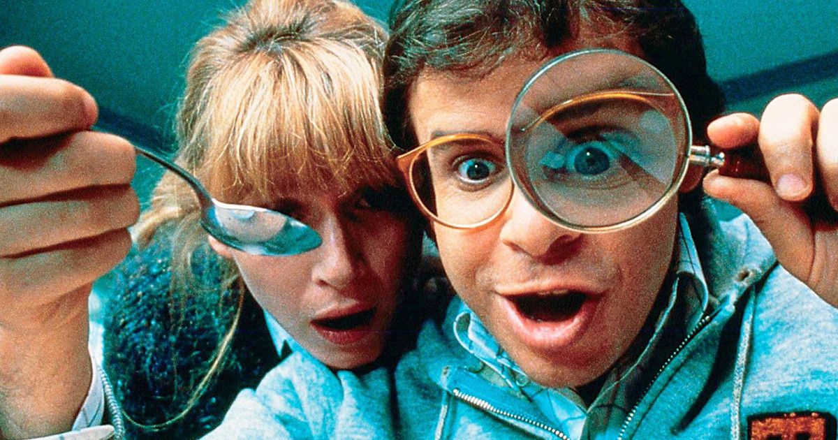Chérie, j'ai rétréci les enfants réinventé comme un film d'horreur classé R, ça a l'air aussi dérangeant que ça en a l'air