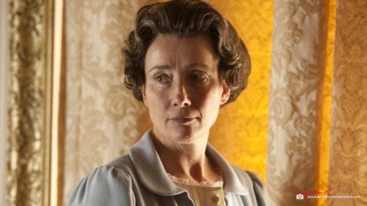 Emma Thompson dit que le « contenu » est un « mot grossier » : « Cela me donne l'impression d'être dans un canapé »