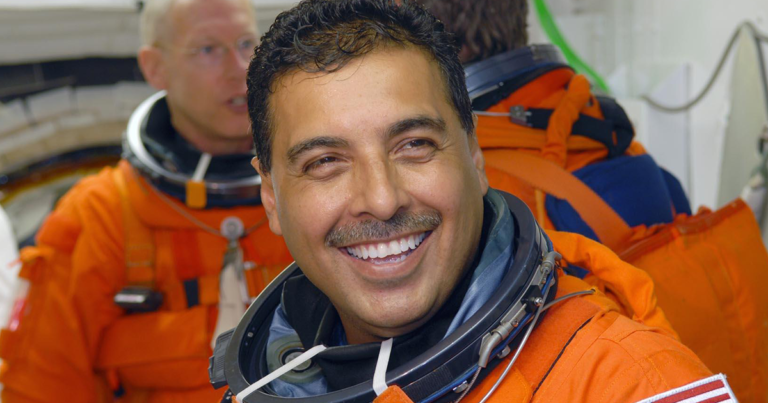 L&rsquo;astronaute José Hernández lors de son entrée en orbite