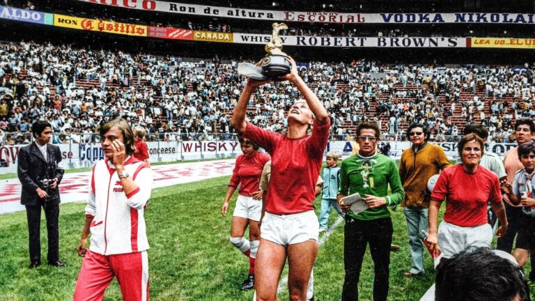 Revue de la « Copa 71 » : un documentaire sur le football féminin révèle un tournoi perdu