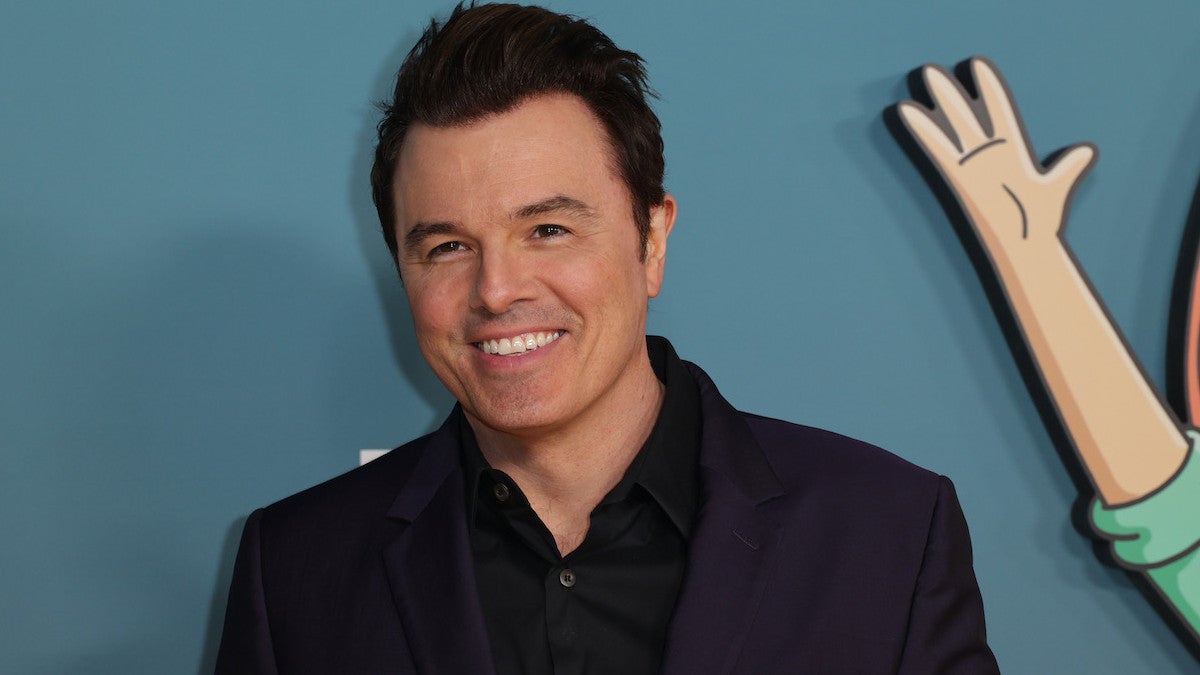 Seth MacFarlane fait un don de 5 millions de dollars au Entertainment Community Fund, lançant ainsi une initiative de grève de 10 millions de dollars