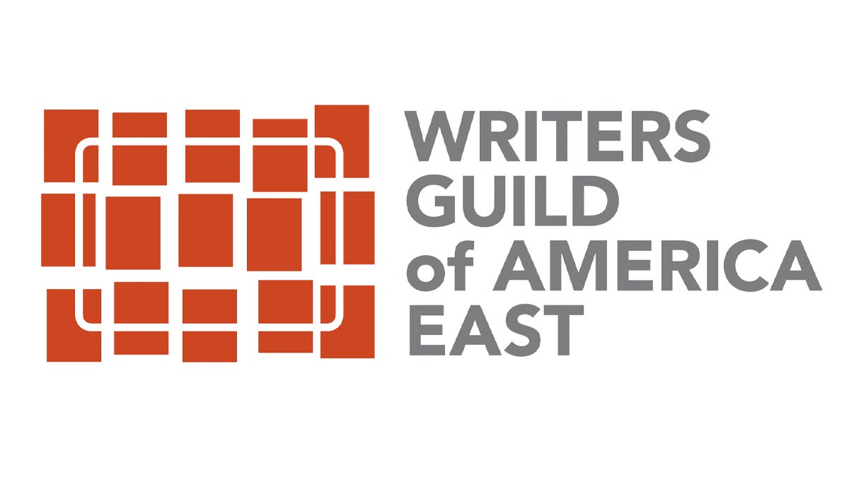 WGA East élit officiellement Lisa Takeuchi Cullen comme présidente