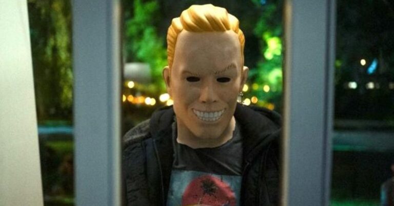 La comédie Time Travel Slasher joue stupide et gagne