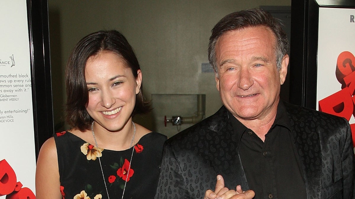 Zelda, la fille de Robin Williams, trouve les recréations IA de son père « personnellement dérangeantes »