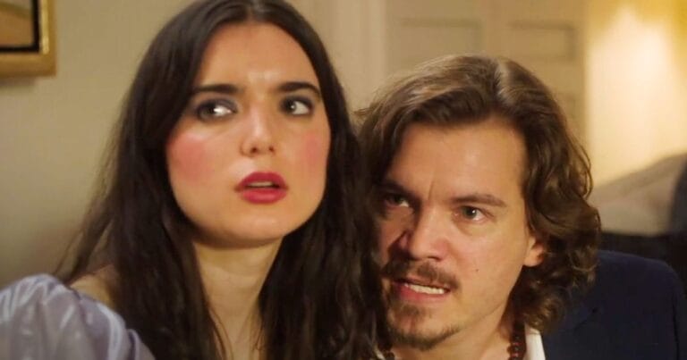 Le réalisateur d&rsquo;Helen&rsquo;s Dead, K. Asher Levin, déclare que le public sera surpris par le gore de sa comédie noire