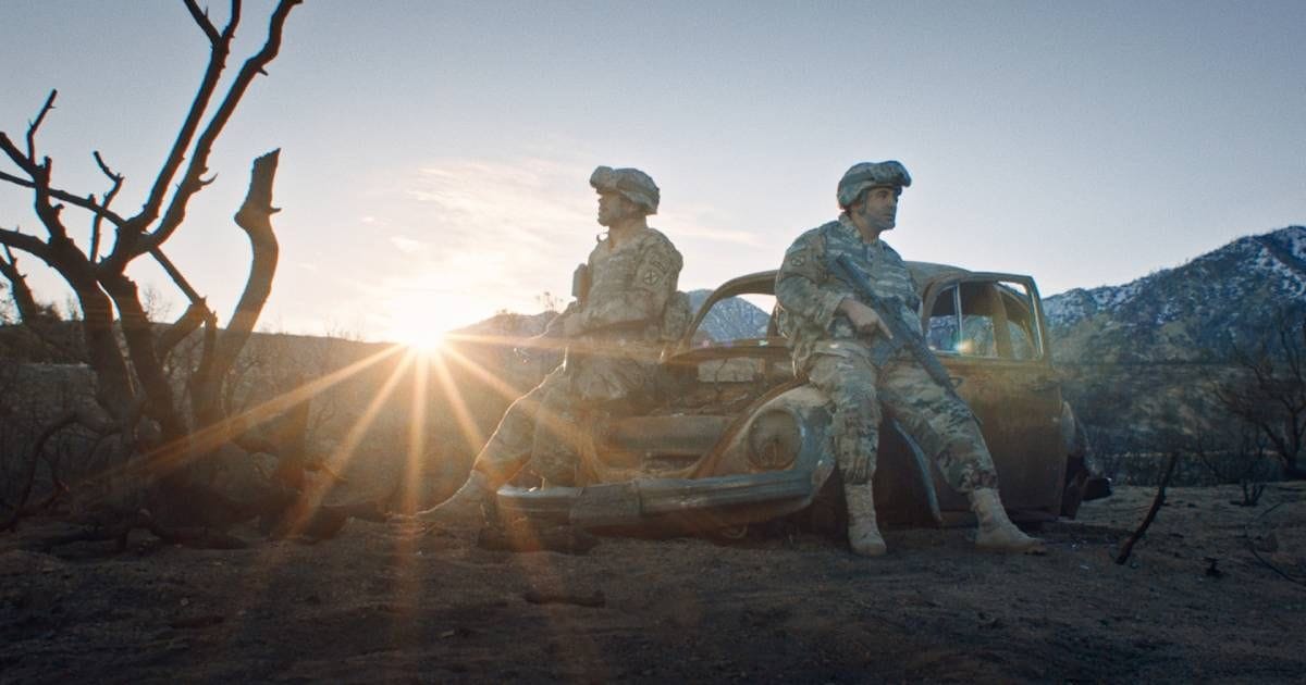 Réalisatrice de A Place in the Field et co-vedette de son puissant nouveau drame sur les anciens combattants de guerre