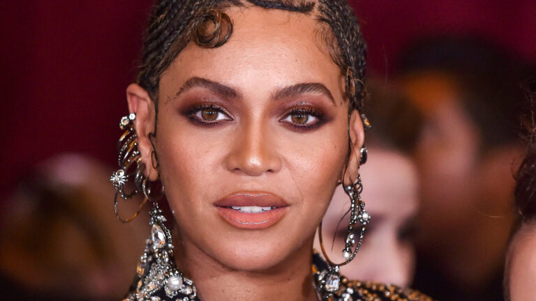 Beyoncé : débat sur son apparence à la première de son documentaire « Renaissance »