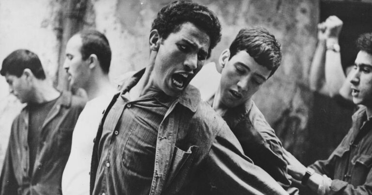 Les Meilleurs Films Internationaux des Années 1960 : Un Classement Inoubliable
