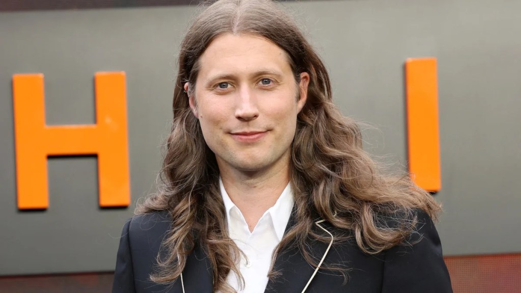 Comment le compositeur Ludwig Göransson a fait pénétrer les téléspectateurs à l'intérieur de J. Robert