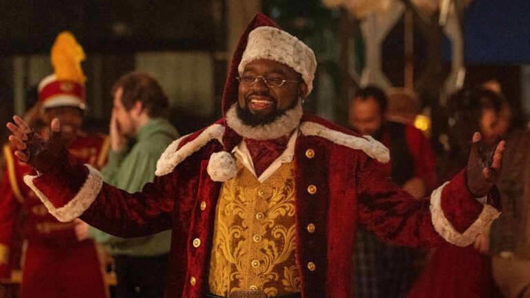 Lil Rel Howery ému en regardant ‘Dashing Through the Snow’
