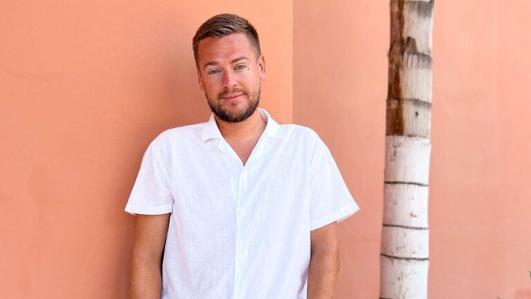 Jeremstar en Namibie : sa vie en danger face aux animaux sauvages