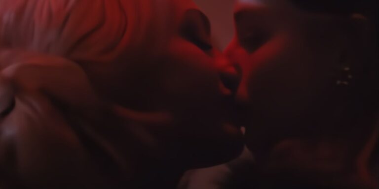 Critique d&rsquo;Eileen |  Un thriller psychologique sexy à voir absolument