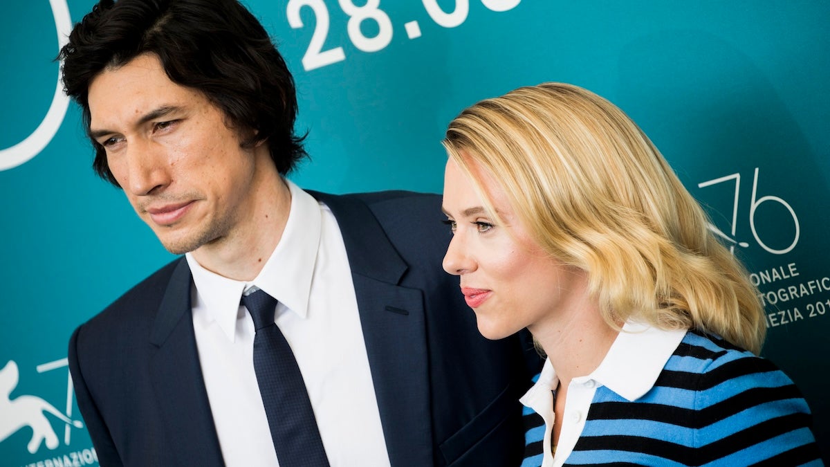 Adam Driver dit qu'il ne pourra plus jamais regarder "Marriage Story" : "Ça fait remonter toutes ces conneries".