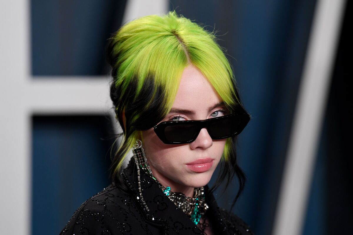 Billie Eilish perd 100 000 abonnés sur Instagram après avoir fait son...