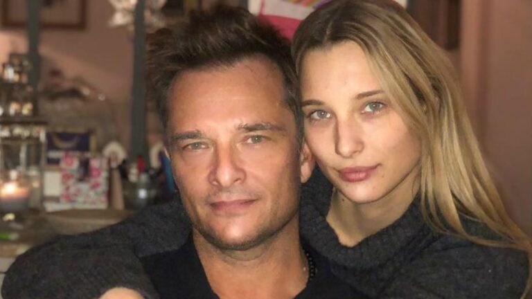 David Hallyday : il répond aux attaques de ses demi-sœurs et clashe Laeticia Hallyday, « Je pense…