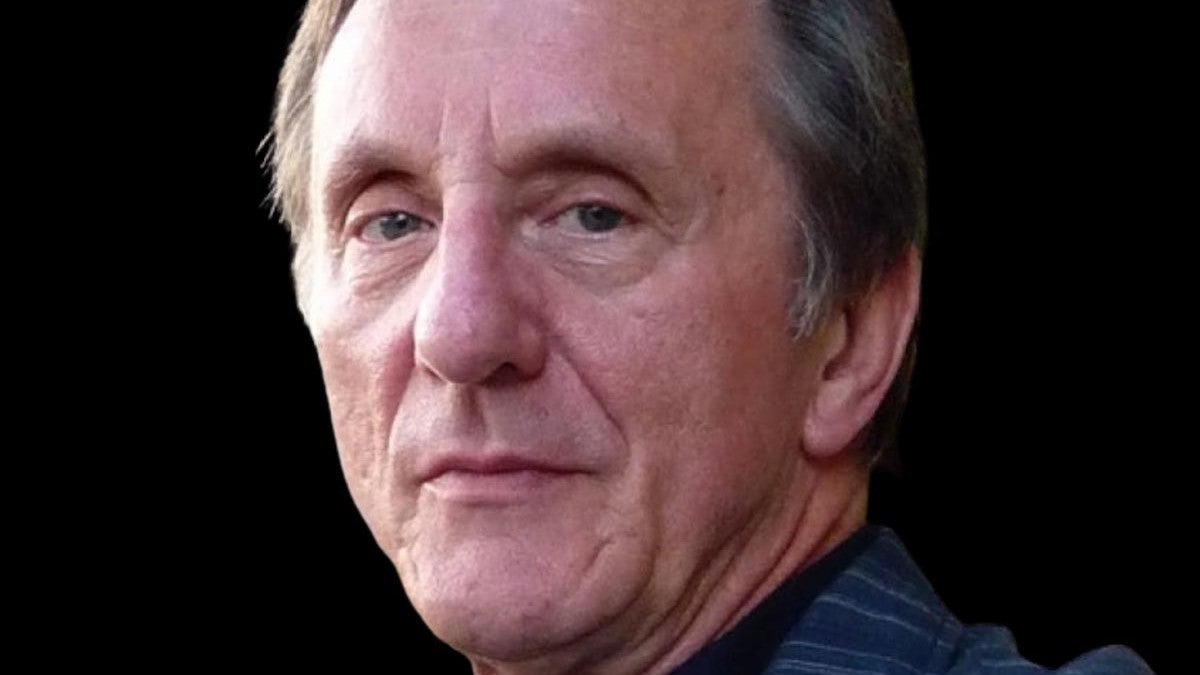 David Leland, réalisateur de "Band of Brothers" et de "Wish You Were Here" récompensé par un Emmy Award, meurt à 82 ans