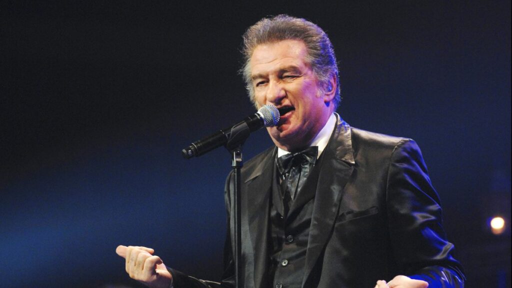 Eddy Mitchell : Il tire à bout portant sur la nouvelle génération de chanteurs