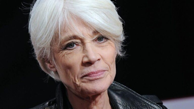 Françoise Hardy implore Emmanuel Macron pour avoir une fin paisible