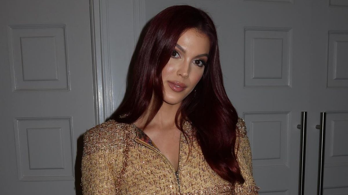 Iris Mittenaere : elle sort en pantoufles dans les rues et interpelle...