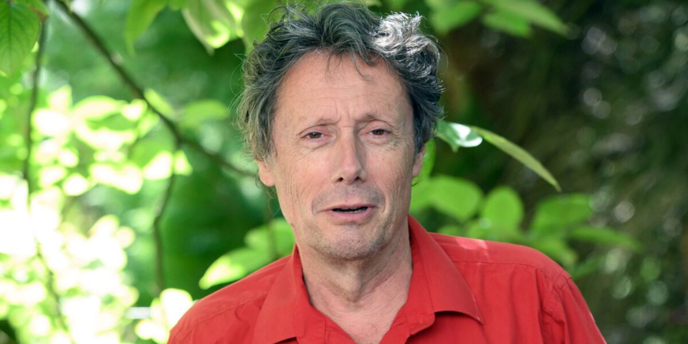 J’irai dormir chez vous : Antoine de Maximy au cœur d’une terrible fusillade : grosse frayeur lors...